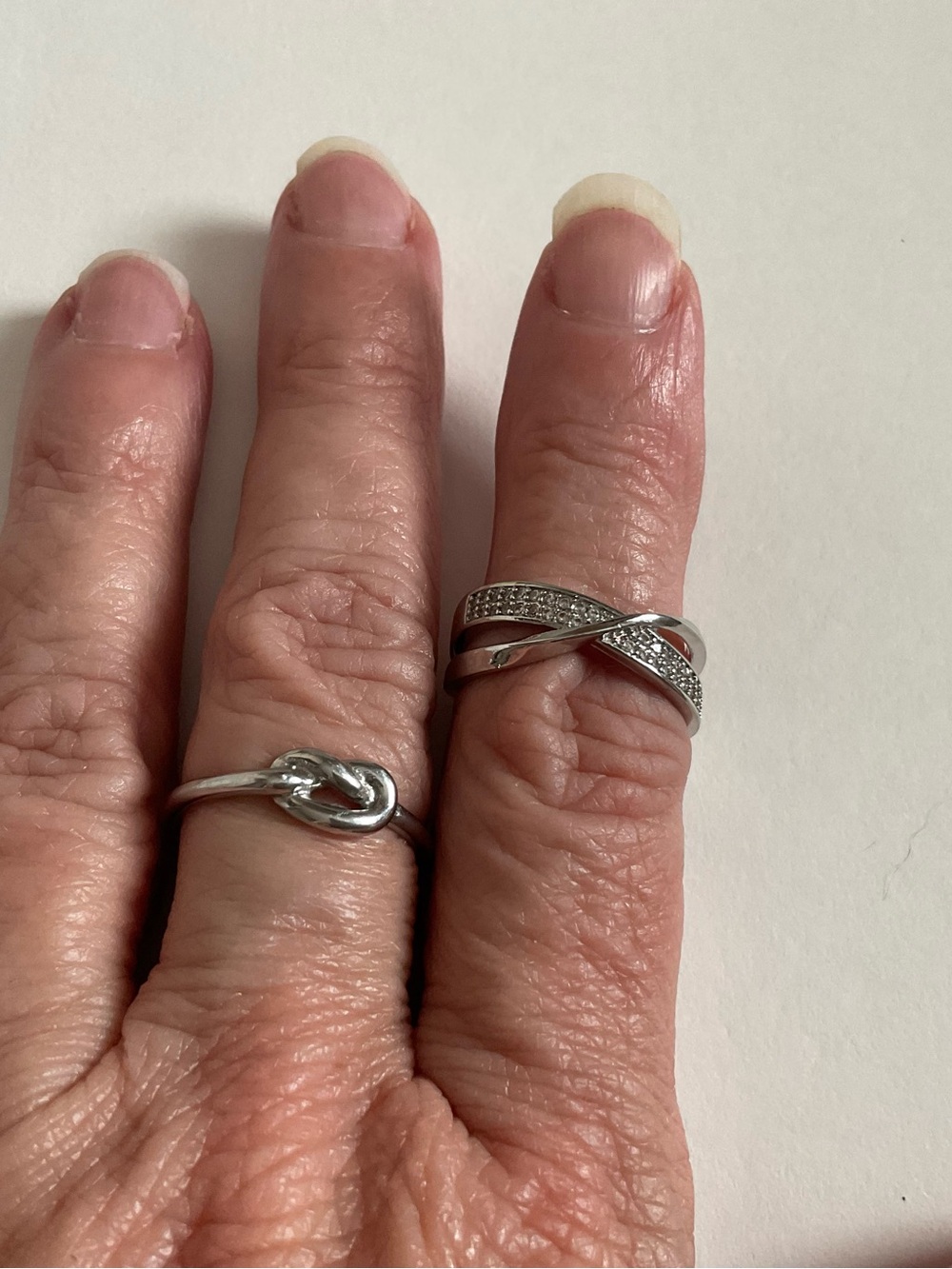 NWOT 925 Sterling Silver Crossover Criss Cross Pave Accent Ring